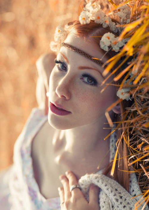 horni_babes140_red_10