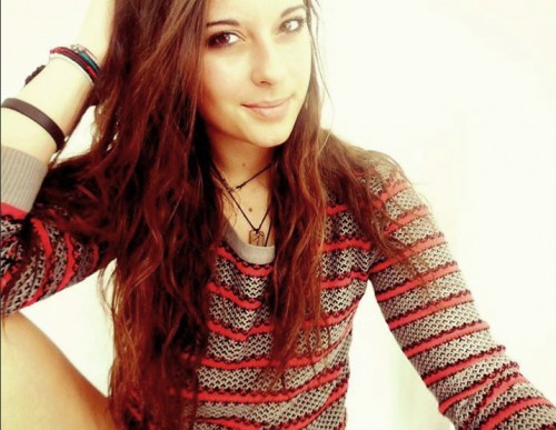 horni_babes140_red_25