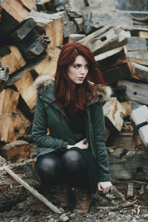 horni_babes160_red_31