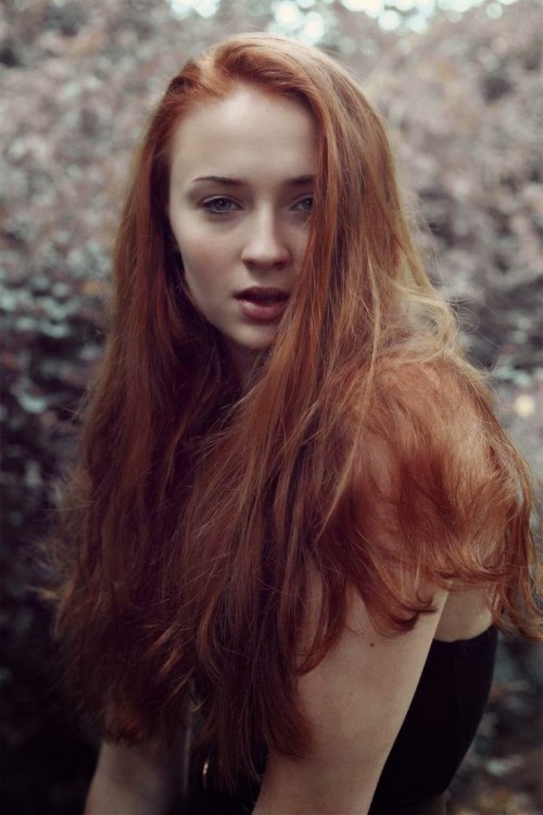 horni_babes180_red_17