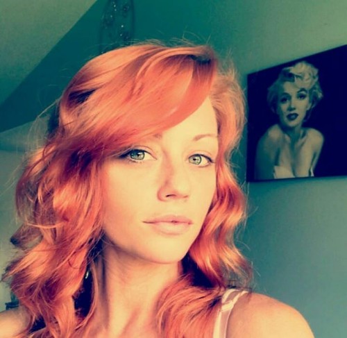 horni_babes290_red_36