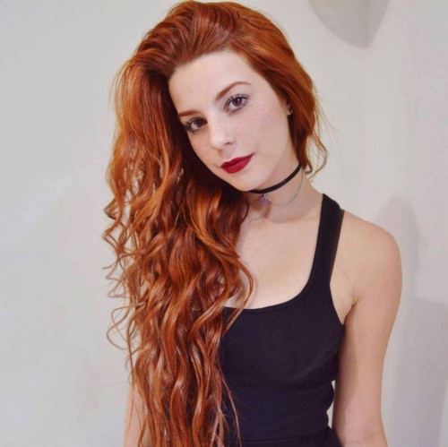 horni_babes310_red_10