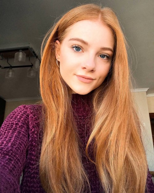 horni_babes310_red_23