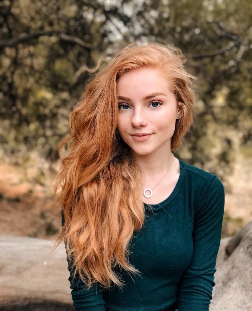 horni_babes320_red_31