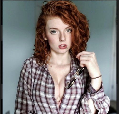 horni_babes360_red_29