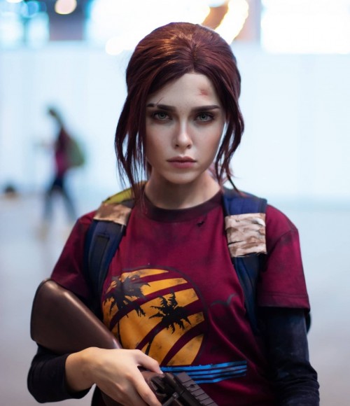 horni_babes390_red_26