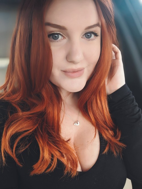 horni_babes400_red_04