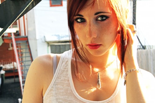 horni_babes50_red_04