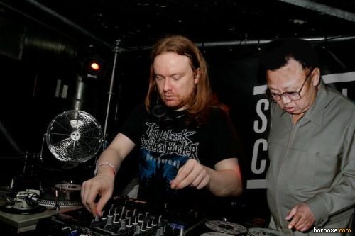 kim_jong_il_dj_06