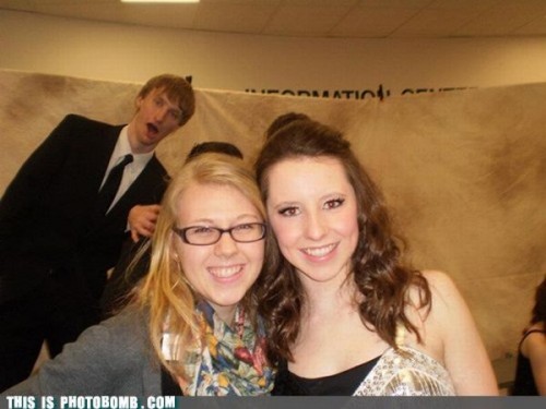 hornoxe.com_photobombs_picdump05_06