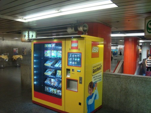 PUBLISHED by catsmob.com