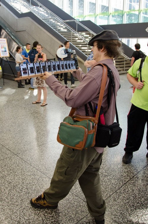 Catsmob.com - The coolest pics on the net!